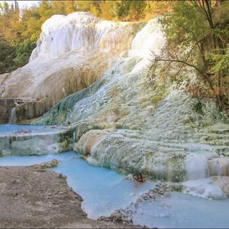 Apartmán A Casa Di Ale Bagni San Filippo Exteriér fotografie