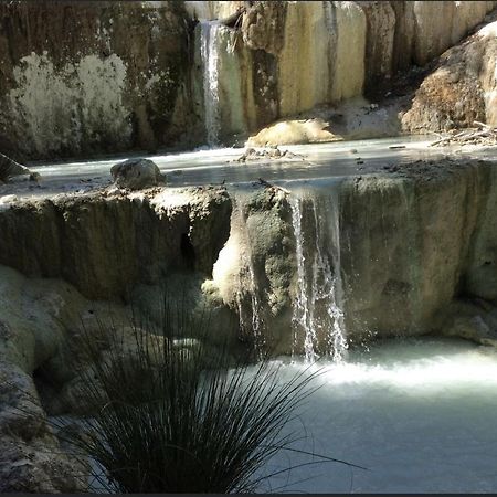 Apartmán A Casa Di Ale Bagni San Filippo Exteriér fotografie